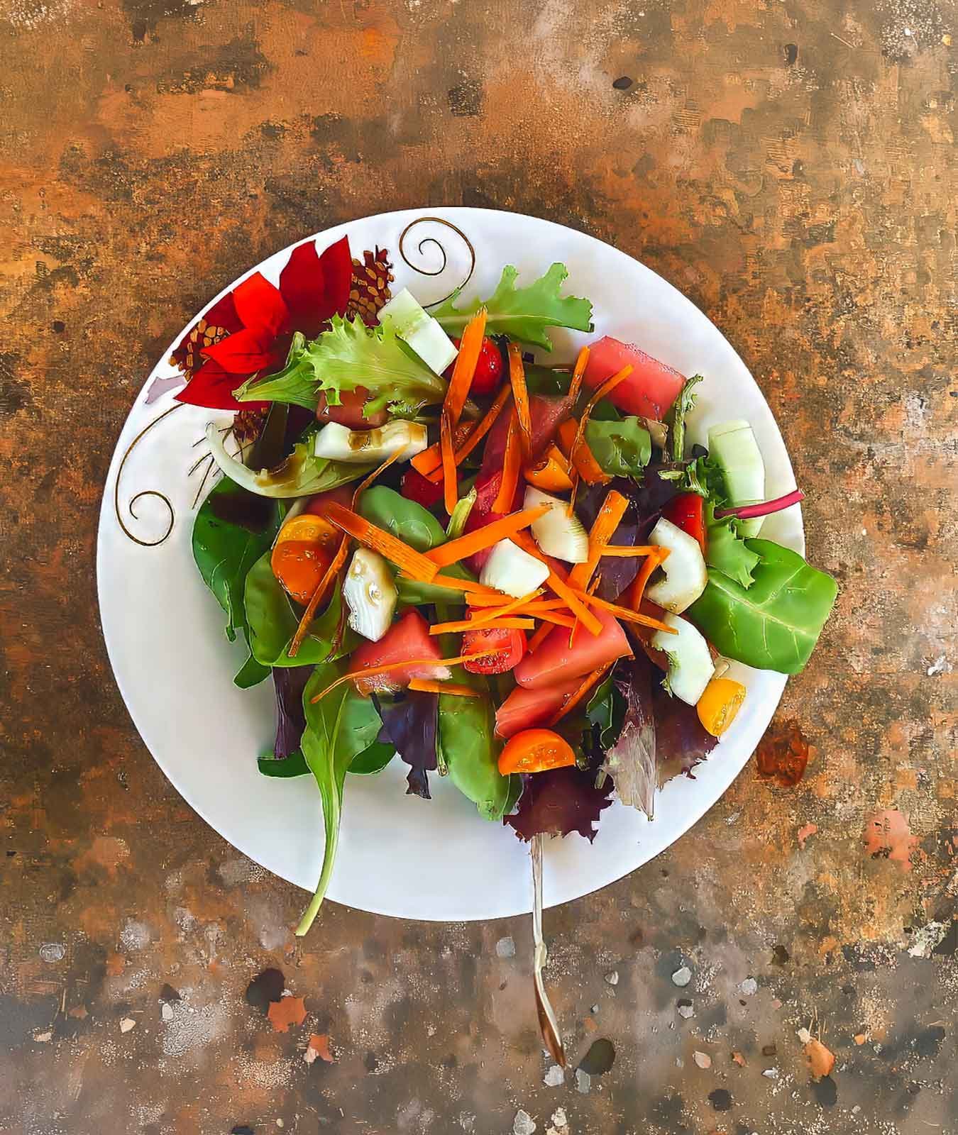 Bacab´s-Salad Fresh salad at Casa Bacab Café in Celestún, Yucatán, with colorful vegetables and local flavors.